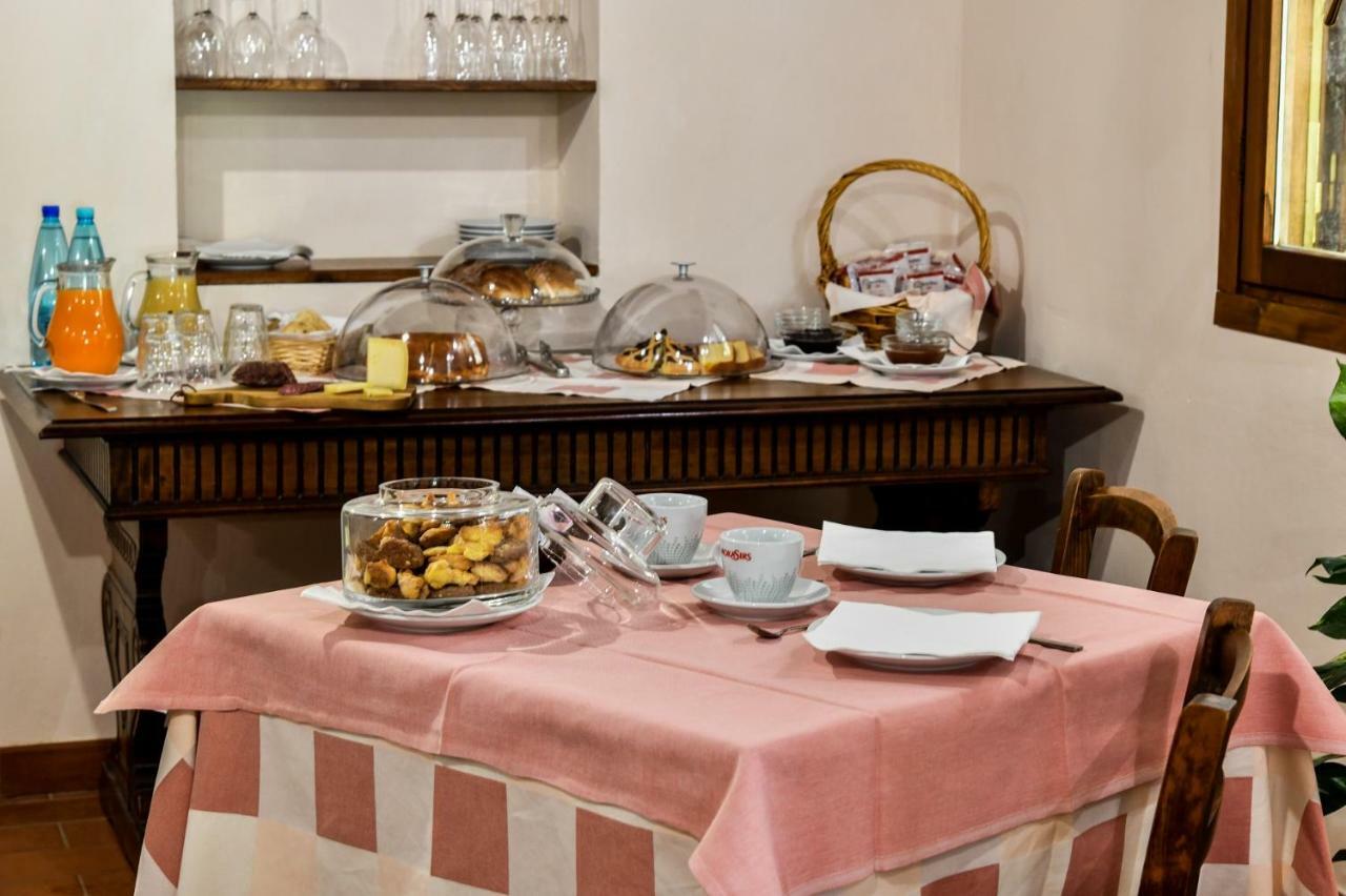 Agriturismo La Valle Dei Bronzetti Cascia Eksteriør billede